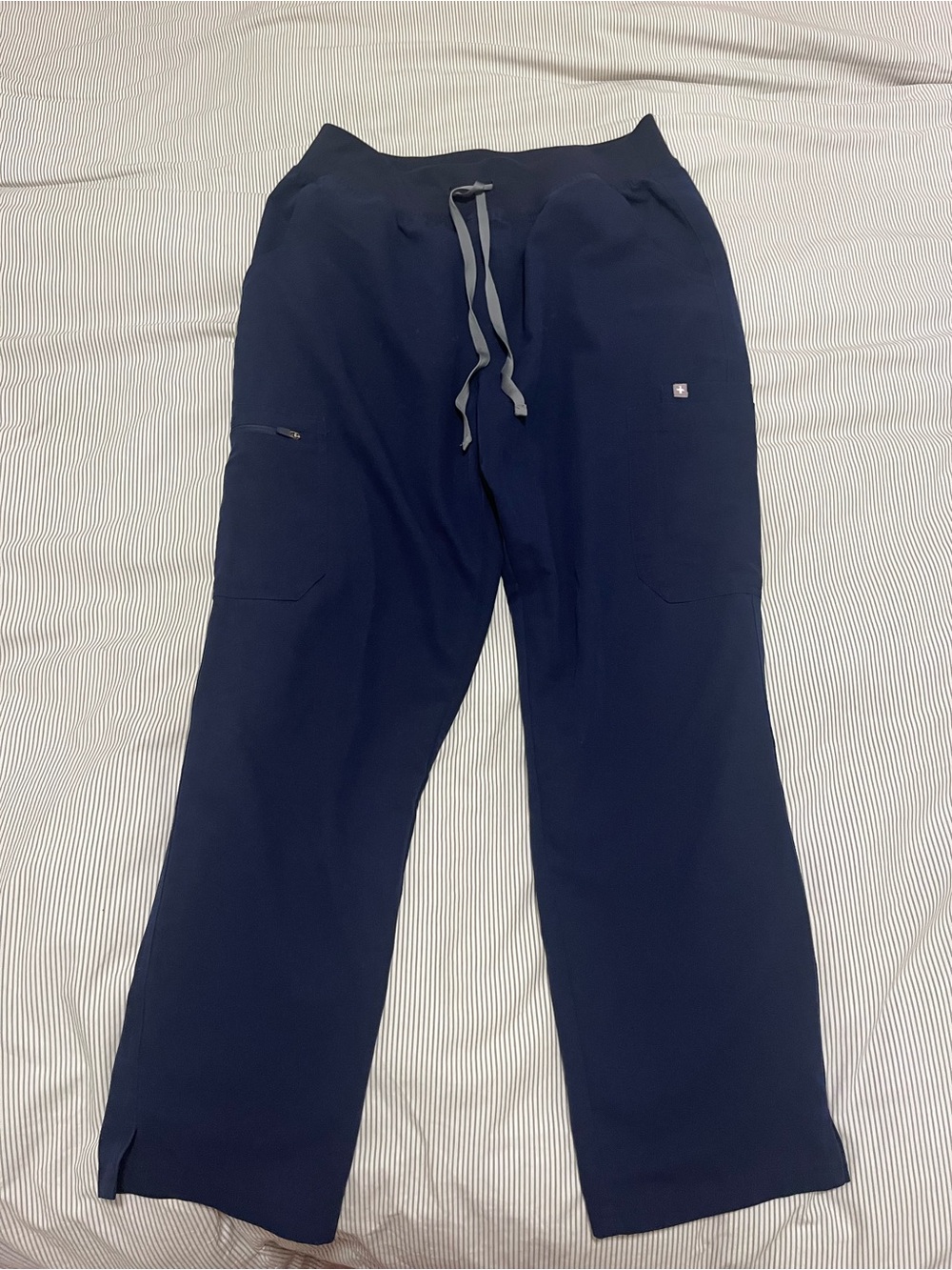 Figs Women Navy Scrub Jogger Pants with Drawstring - Large